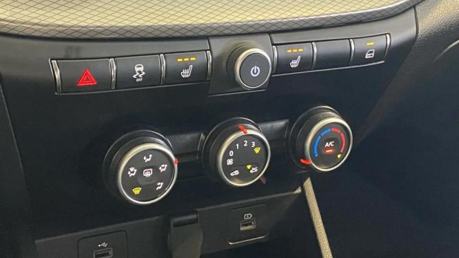 Lada (ВАЗ) Vesta I Рестайлинг (NG) с пробегом 2024 года, цена 1 214 000 рублей, 53300 км, седан, Автокод Объявления