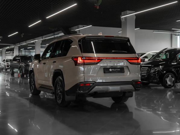 Lexus LX IV с пробегом 2025 года, цена 17 300 000 рублей, 19 км, внедорожник, Автокод Объявления