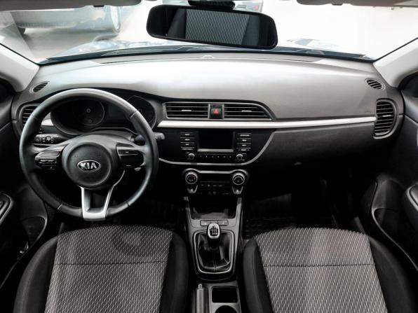 Kia Rio IV с пробегом 2017 года, цена 1 280 000 рублей, 81000 км, седан, Автокод Объявления