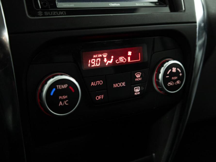 Suzuki SX4 I (Classic) Рестайлинг Санкт-Петербург  - изображение 15