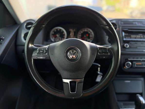 Volkswagen Tiguan I Рестайлинг с пробегом 2013 года, цена 1 275 000 рублей, 125546 км, внедорожник, Автокод Объявления