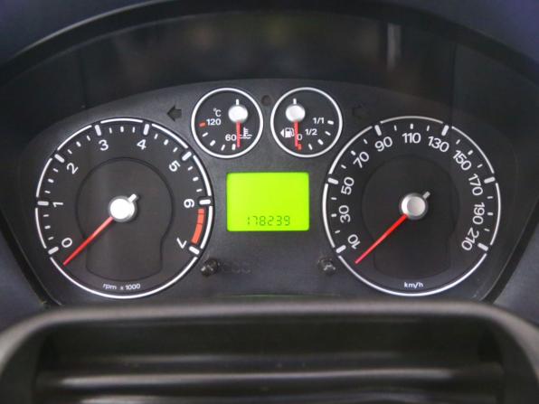 Ford Fusion I Рестайлинг с пробегом 2008 года, цена 365 000 рублей, 175000 км, хэтчбек, Автокод Объявления