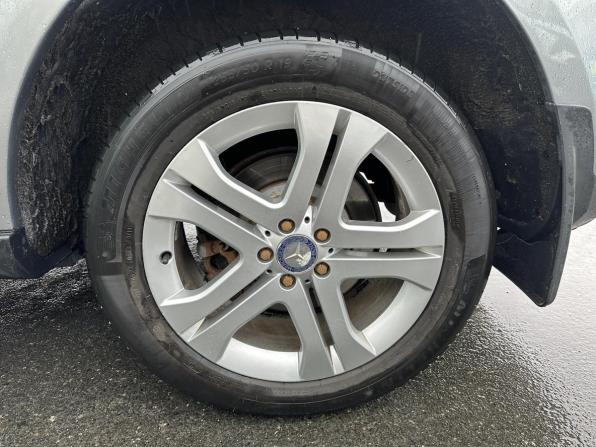Mercedes-Benz M-Класс II (W164) Рестайлинг с пробегом 2011 года, цена 1 350 000 рублей, 274585 км, внедорожник, Автокод Объявления