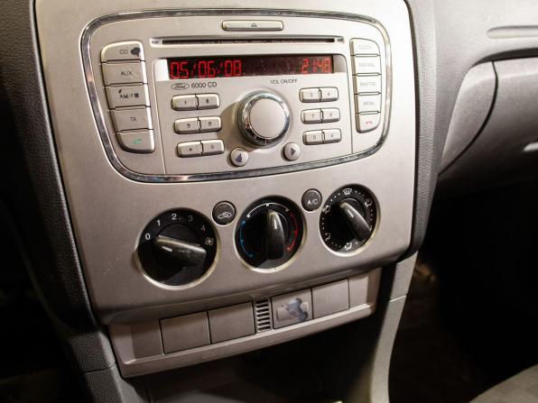 Ford Focus II Рестайлинг с пробегом 2008 года, цена 490 000 рублей, 148751 км, хэтчбек, Автокод Объявления
