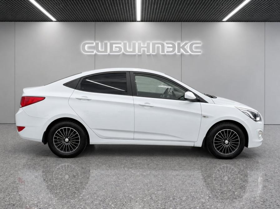 Hyundai Solaris I Рестайлинг Кемерово  - изображение 5
