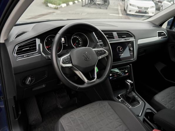 Volkswagen Tiguan II Рестайлинг с пробегом 2021 года, цена 2 985 000 рублей, 43987 км, внедорожник, Автокод Объявления