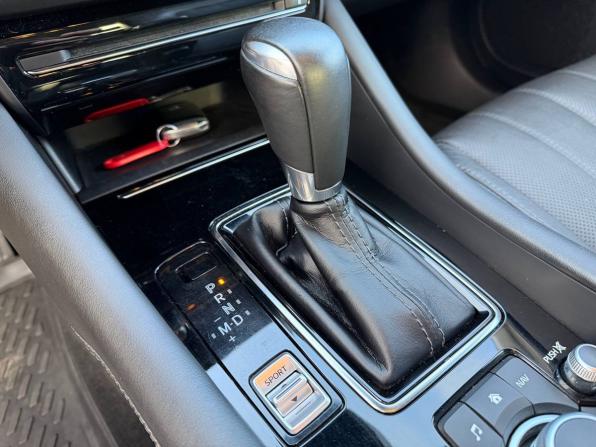 Mazda 6 III (GJ) Рестайлинг 2 с пробегом 2021 года, цена 2 235 000 рублей, 111305 км, седан, Автокод Объявления