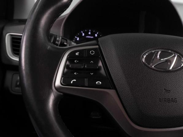 Hyundai Solaris II с пробегом 2018 года, цена 1 449 000 рублей, 85368 км, седан, Автокод Объявления