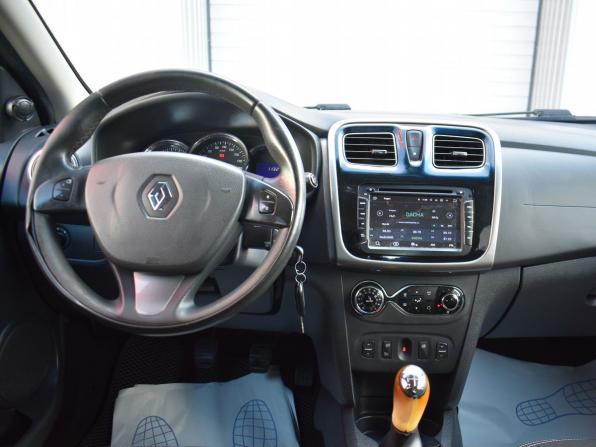 Renault Sandero II с пробегом 2016 года, цена 749 000 рублей, 183000 км, хэтчбек, Автокод Объявления