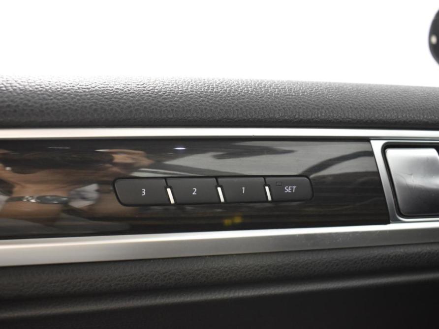 Volkswagen Touareg II Рестайлинг Казань  - изображение 25