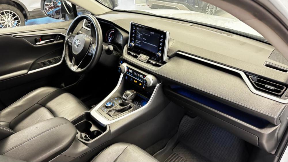 Toyota RAV4 V (XA50) Санкт-Петербург  - изображение 10