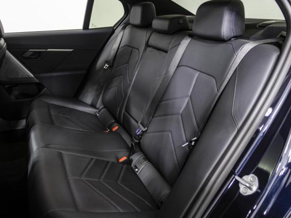 BMW 5 серии VIII (G60/G61/G68) с пробегом 2023 года, цена 6 600 000 рублей, 36958 км, седан, Автокод Объявления