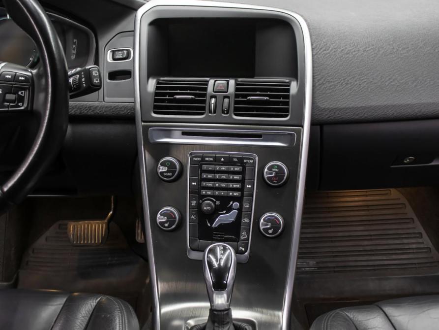 Volvo XC60 I Москва  - изображение 15