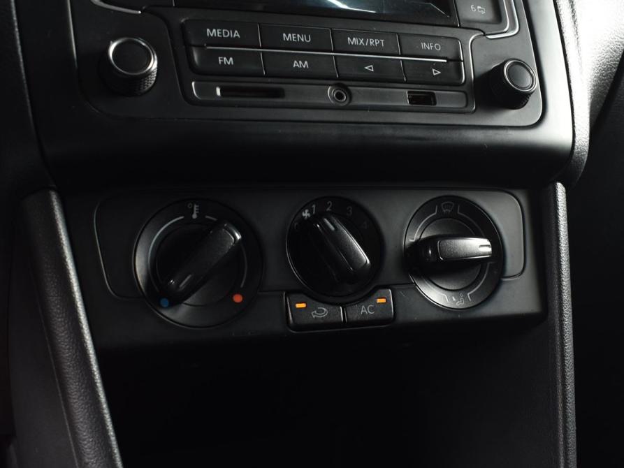 Volkswagen Polo V Кемерово  - изображение 15