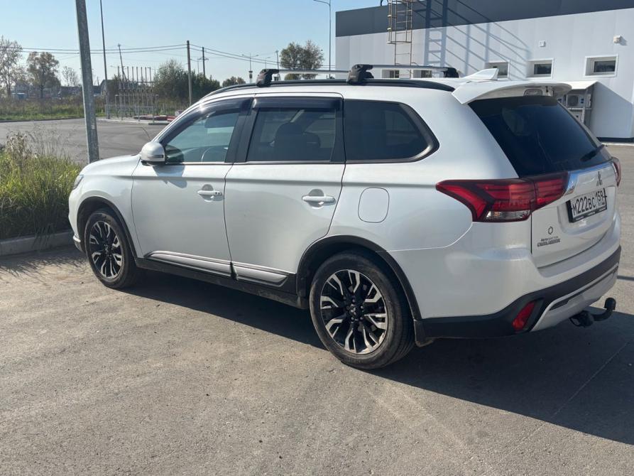 Mitsubishi Outlander III Рестайлинг 3 Пермь  - изображение 3