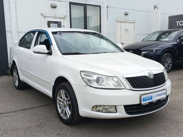 Skoda Octavia II (A5) Рестайлинг с пробегом 2011 года, цена 635 000 рублей, 198749 км, лифтбек, Автокод Объявления