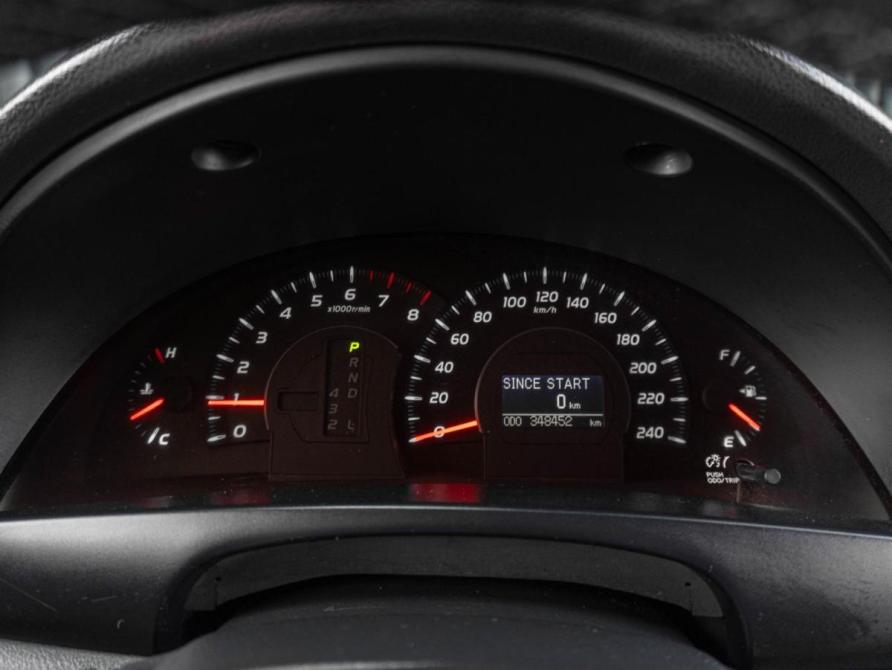 Toyota Camry VI (XV40) Тюмень  - изображение 11