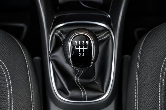 Opel Mokka I с пробегом 2014 года, цена 929 000 рублей, 245000 км, внедорожник, Автокод Объявления
