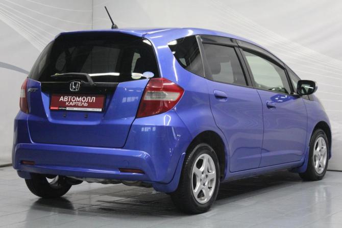 Honda Fit II с пробегом 2012 года, цена 659 000 рублей, 160698 км, хэтчбек, Автокод Объявления