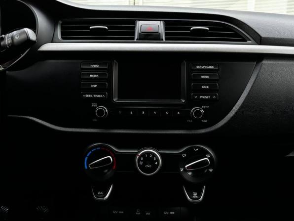 Kia Rio IV с пробегом 2018 года, цена 1 020 000 рублей, 100883 км, седан, Автокод Объявления