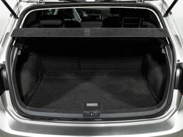 Volkswagen Golf VII с пробегом 2014 года, цена 830 989 рублей, 326086 км, хэтчбек, Автокод Объявления