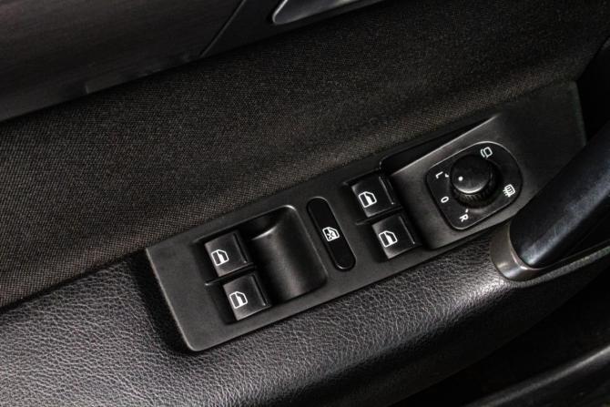 Volkswagen Passat B7 с пробегом 2011 года, цена 779 000 рублей, 233700 км, универсал, Автокод Объявления