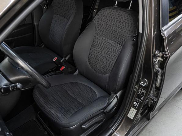 Hyundai Solaris I Рестайлинг с пробегом 2014 года, цена 1 000 000 рублей, 106769 км, седан, Автокод Объявления