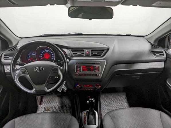 Kia Rio III Рестайлинг с пробегом 2016 года, цена 1 050 000 рублей, 122670 км, седан, Автокод Объявления