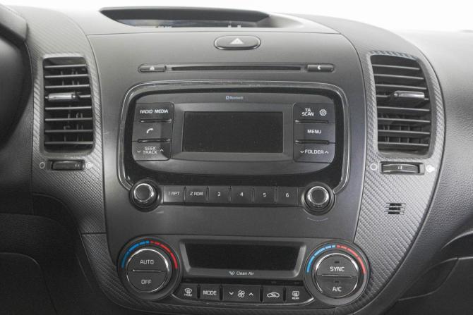 Kia Cerato III Рестайлинг (Classic) с пробегом 2017 года, цена 1 449 000 рублей, 173000 км, седан, Автокод Объявления