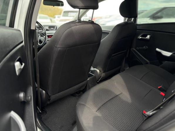 Kia Rio III Рестайлинг с пробегом 2016 года, цена 1 090 000 рублей, 156455 км, седан, Автокод Объявления