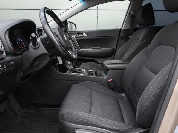 Kia Sportage IV с пробегом 2018 года, цена 1 898 000 рублей, 163060 км, внедорожник, Автокод Объявления