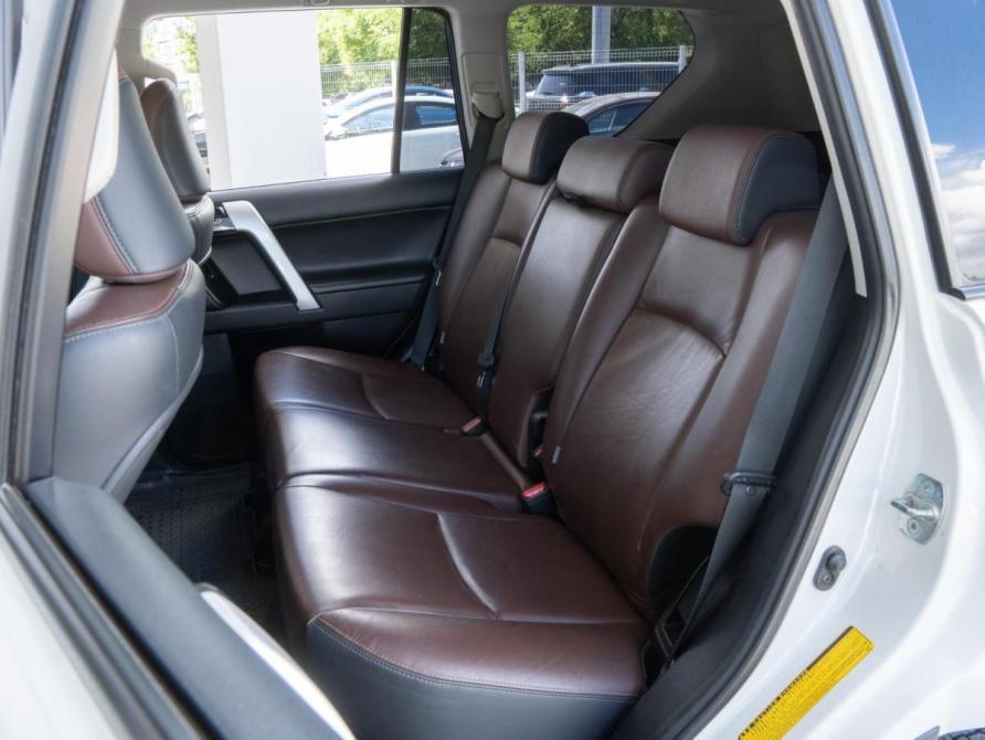Toyota Land Cruiser Prado 150 Series Рестайлинг 1 Волгоград  - изображение 12