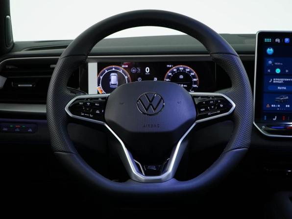 Volkswagen Teramont II (China Market) с пробегом 2026 года, цена 5 949 434 рубля, 39 км, внедорожник, Автокод Объявления