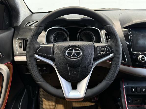 JAC S5 (Eagle) I с пробегом 2014 года, цена 999 000 рублей, 142914 км, внедорожник, Автокод Объявления