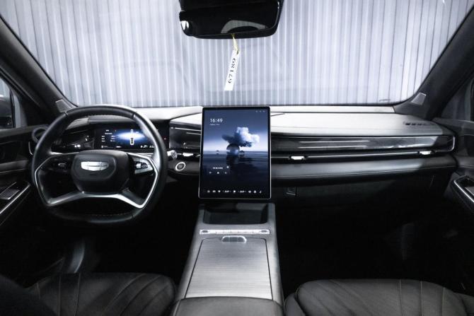 Geely Preface I с пробегом 2024 года, цена 2 599 900 рублей, 36023 км, седан, Автокод Объявления