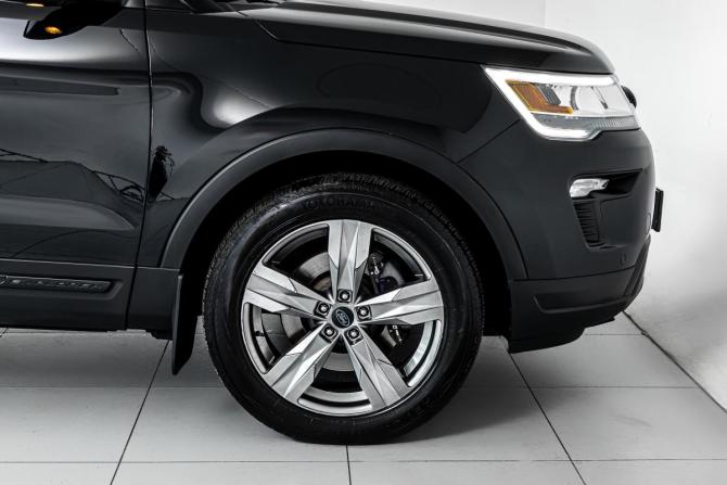 Ford Explorer V Рестайлинг 2 с пробегом 2018 года, цена 3 229 000 рублей, 107040 км, внедорожник, Автокод Объявления