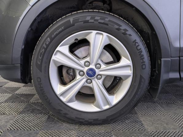 Ford Kuga II Рестайлинг с пробегом 2016 года, цена 1 645 000 рублей, 104319 км, внедорожник, Автокод Объявления