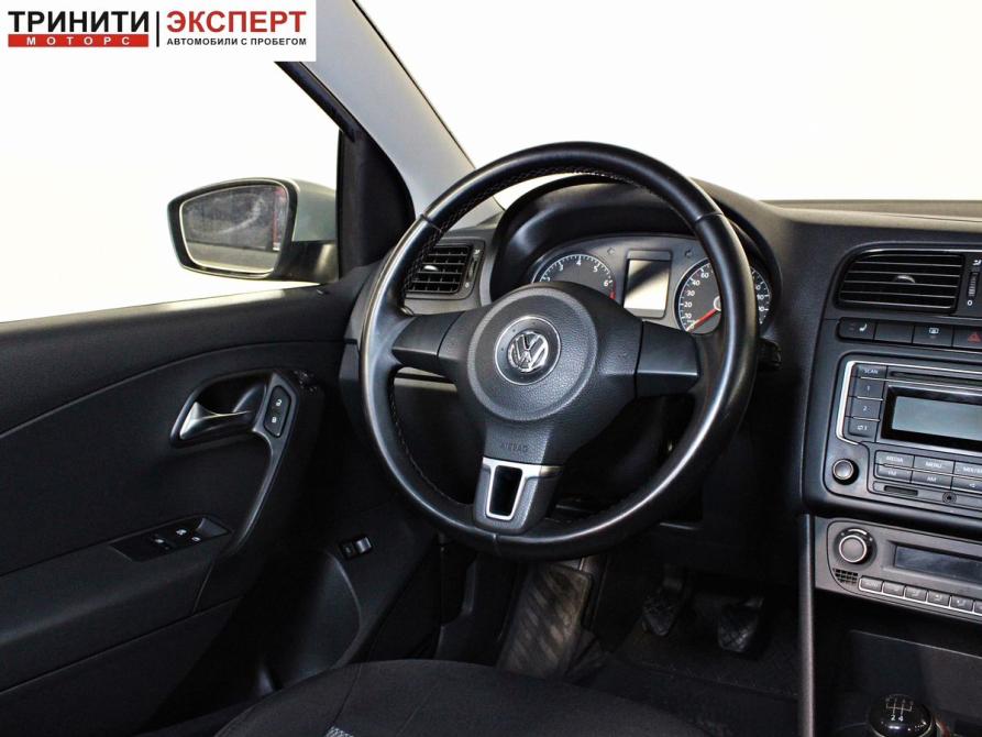 Volkswagen Polo V Рестайлинг Белгород  - изображение 12