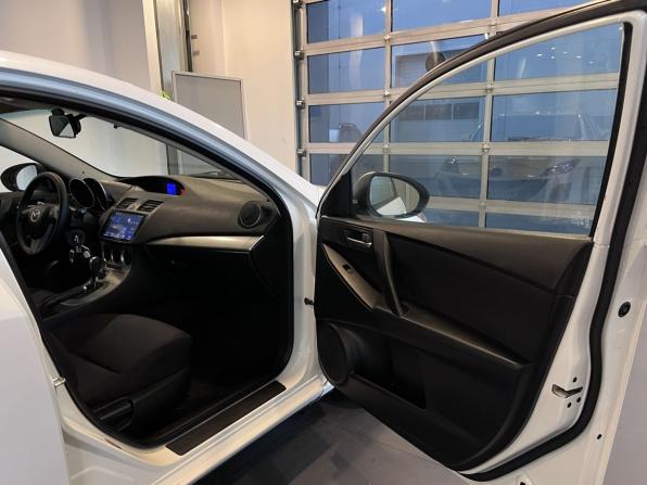 Mazda 3 II (BL) с пробегом 2009 года, цена 545 000 рублей, 292146 км, седан, Автокод Объявления