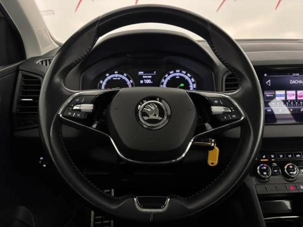Skoda Karoq I с пробегом 2021 года, цена 1 999 000 рублей, 135466 км, внедорожник, Автокод Объявления