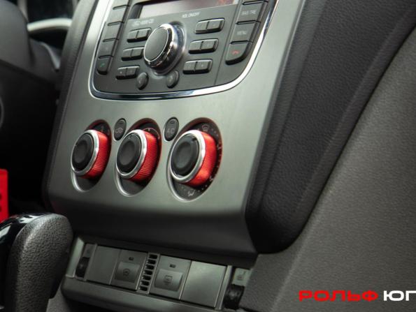 Ford Focus II Рестайлинг с пробегом 2010 года, цена 738 000 рублей, 123333 км, седан, Автокод Объявления