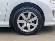 Peugeot 308 I Москва  - изображение 28