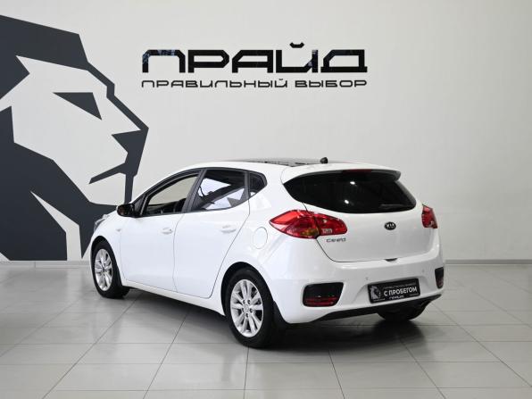 Kia Ceed II Рестайлинг с пробегом 2016 года, цена 1 239 900 рублей, 107747 км, универсал, Автокод Объявления