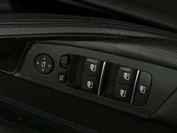 BMW 5 серии VII (G30/G31/G38) с пробегом 2018 года, цена 3 597 000 рублей, 133000 км, седан, Автокод Объявления