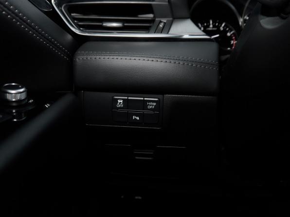 Mazda 6 III (GJ) Рестайлинг 2 с пробегом 2018 года, цена 2 519 000 рублей, 88850 км, седан, Автокод Объявления