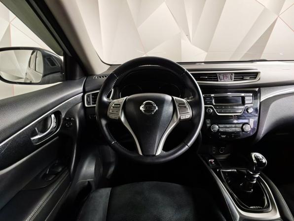 Nissan X-Trail III с пробегом 2016 года, цена 1 349 000 рублей, 337925 км, внедорожник, Автокод Объявления