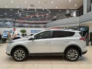 Toyota RAV4 IV (XA40) Рестайлинг Казань  - изображение 32