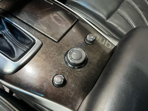 Infiniti JX с пробегом 2013 года, цена 1 394 000 рублей, 261670 км, внедорожник, Автокод Объявления
