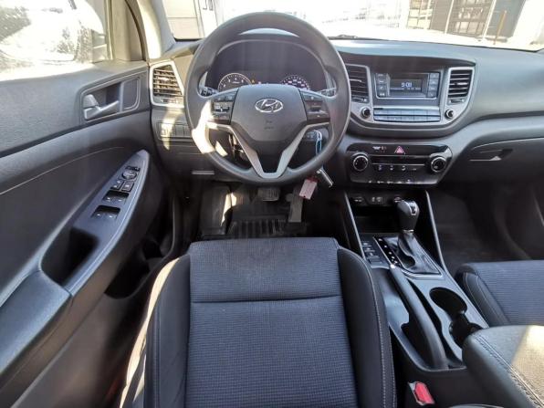 Hyundai Tucson III с пробегом 2015 года, цена 1 977 000 рублей, 92850 км, внедорожник, Автокод Объявления