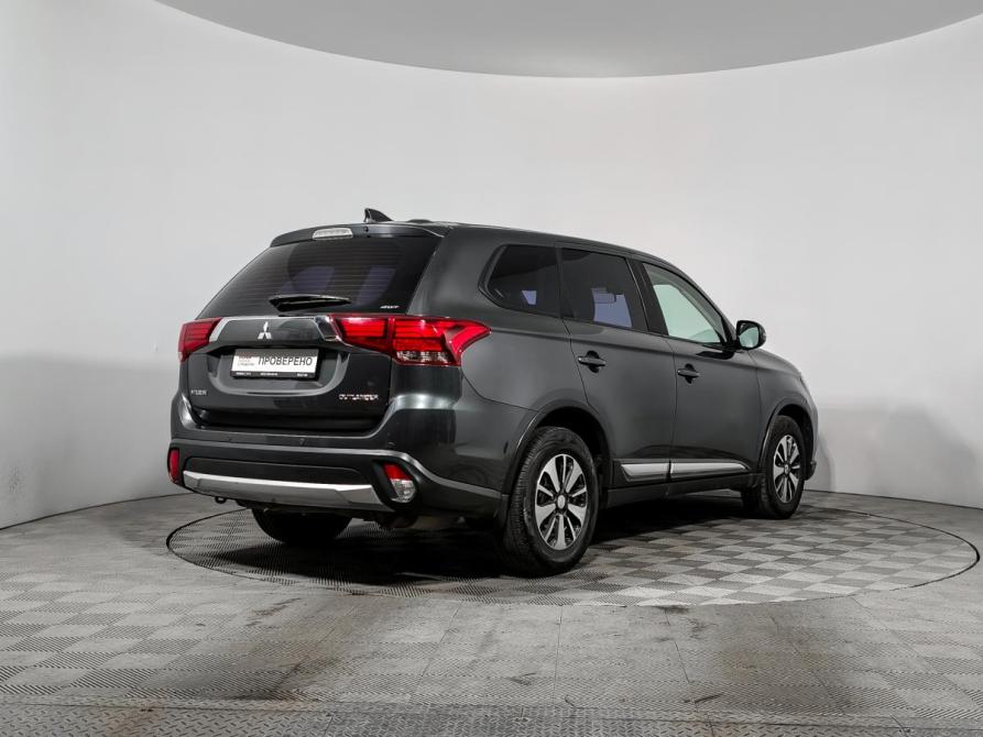 Mitsubishi Outlander III Рестайлинг 3 Санкт-Петербург  - изображение 5
